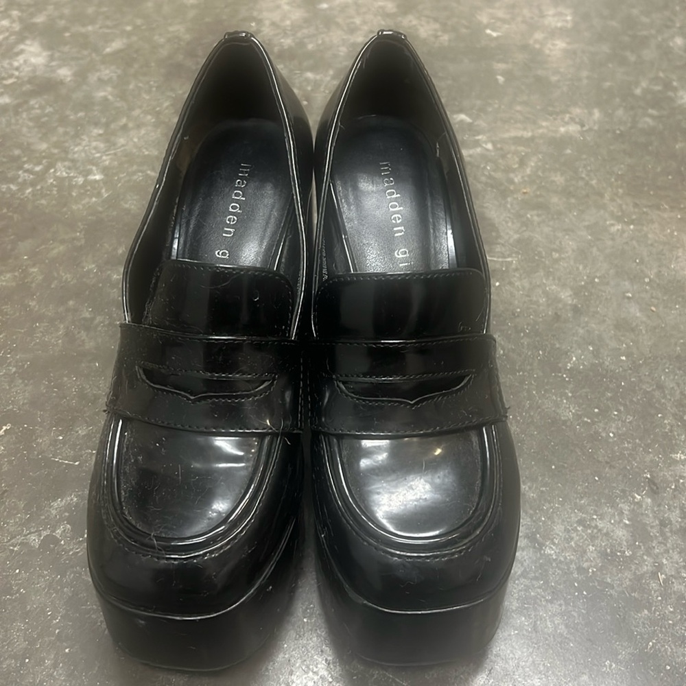 Madden Girl Black Platform Loafers - Picture 2 of 7